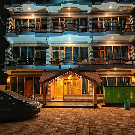 Hotel Mid Orchard Kasol L River Side -Pure Veg Hotel Exterior foto