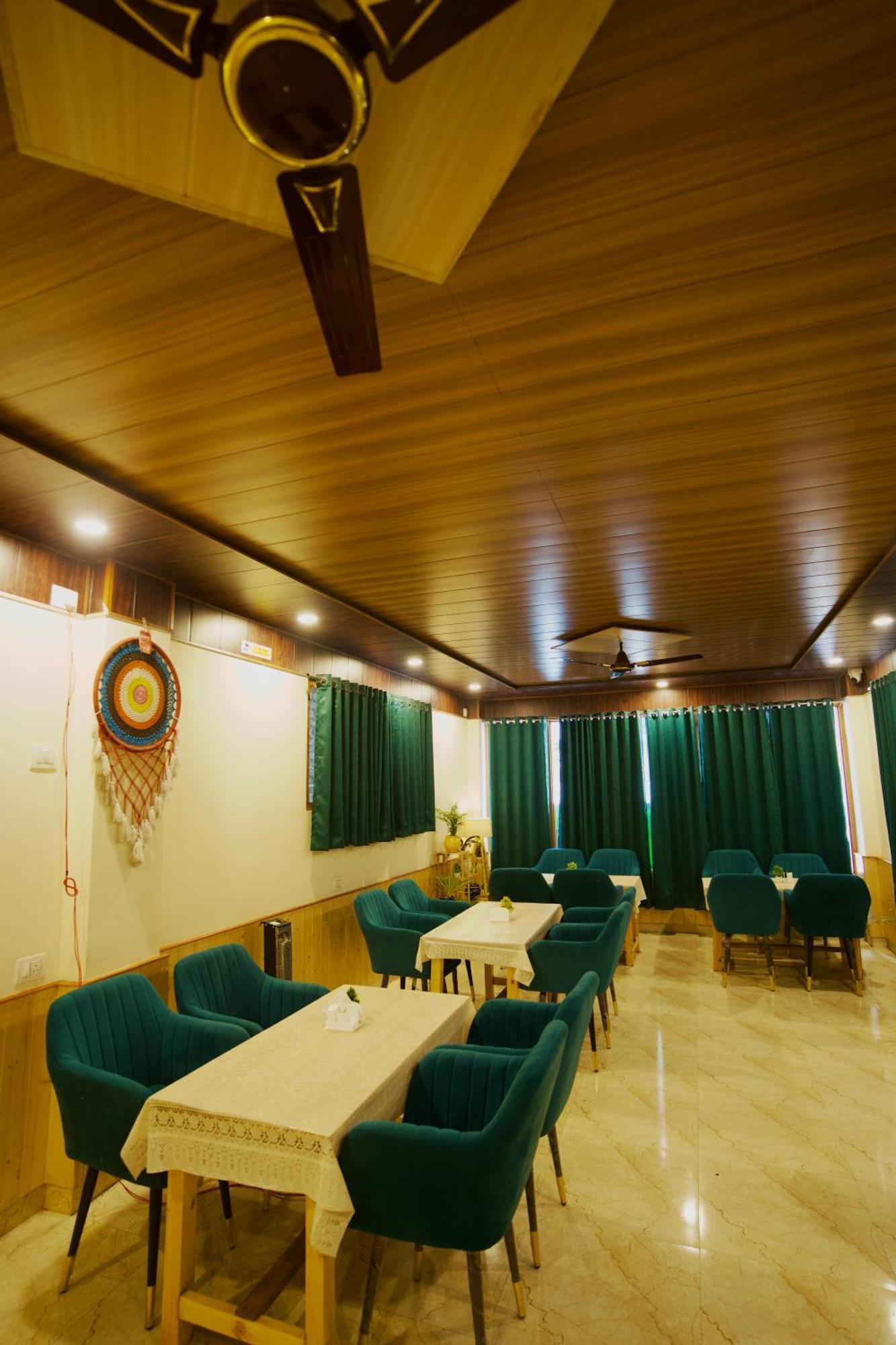 Hotel Mid Orchard Kasol L River Side -Pure Veg Hotel Exterior foto